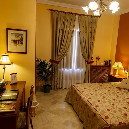 Sur Hotel 3*